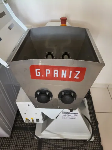 Amassadeira Semi rápida G.Paniz 15k (AM-15) Semi nova!