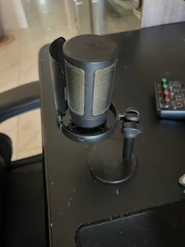 Vendo microfone Gamer 