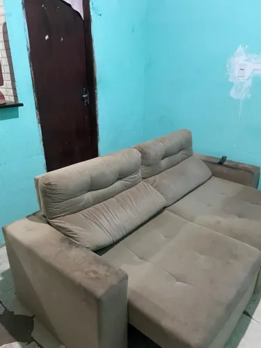 Sofá retrátil