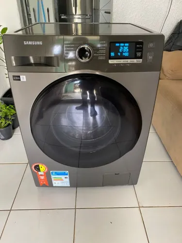 Samsung 11kg apenas 1ano de uso