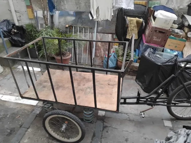 Carguera bicicleta usada pra trabalhar 