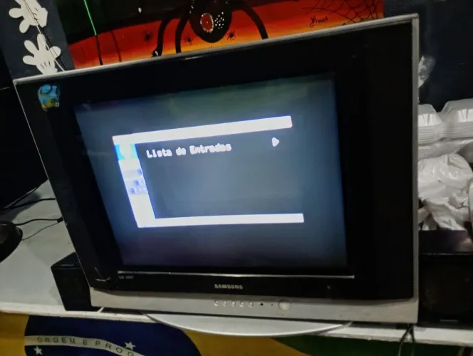 Televisão pegando Bem tenho vídeos chama no Zap: *