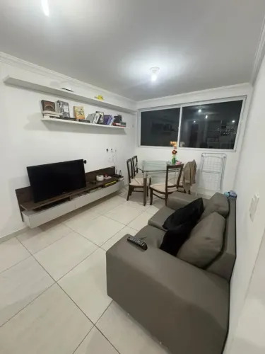 Apt semi mobiliado 2 quartos elevador e lazer