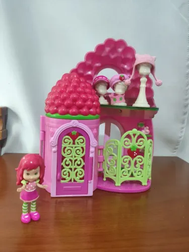 Brinquedo casinha moranguinho playset loja de roupa