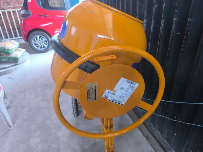 Betoneira M 150