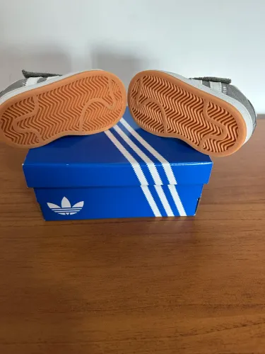 Vendo Adidas Campus Cinza