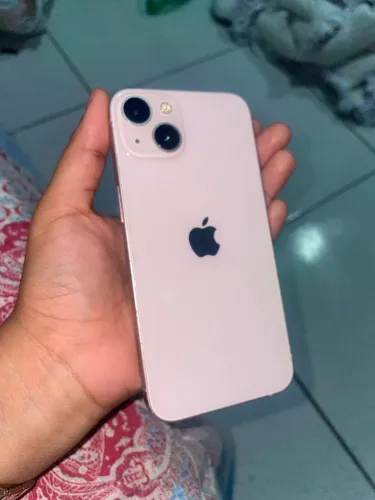 iPhone 13
