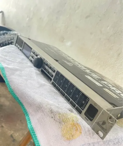 Vendo processador behringer ou troco por corneta taranps 