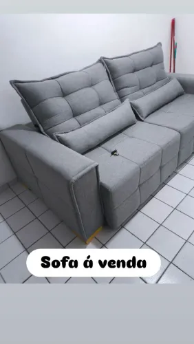 Sofa retrátil grande