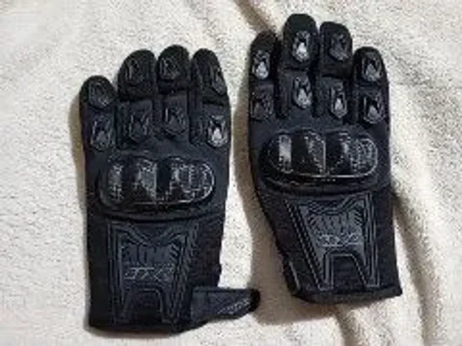 Luvas motociclista X11 modelo Blackout nova