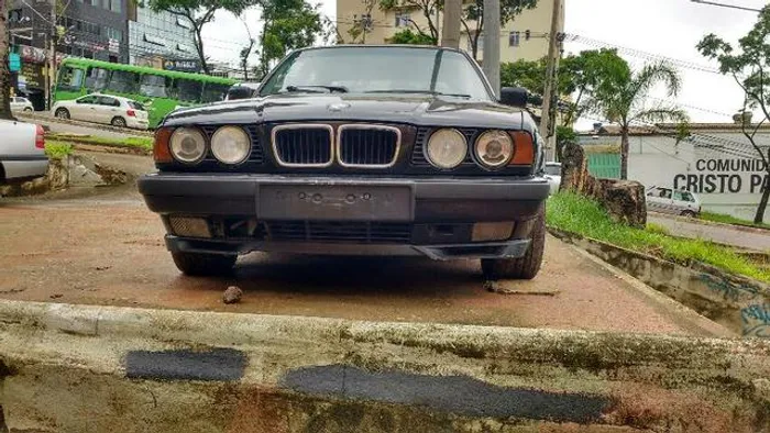 Bmw 540i ano 93 v8. Mercedes c180 95 4cc