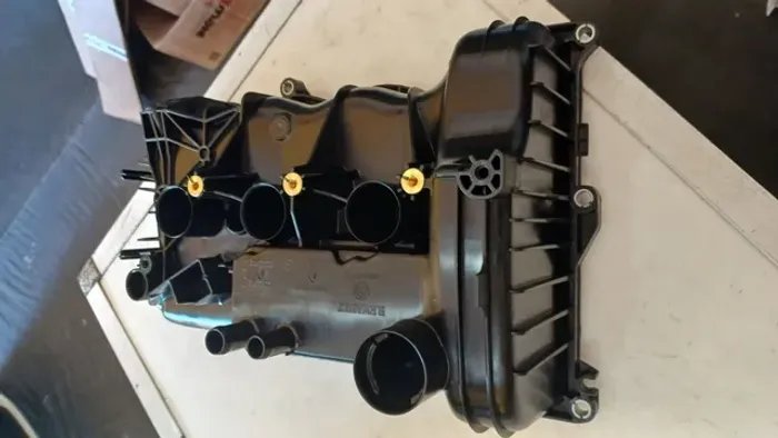 Tampa de Válvulas Renault Kwid