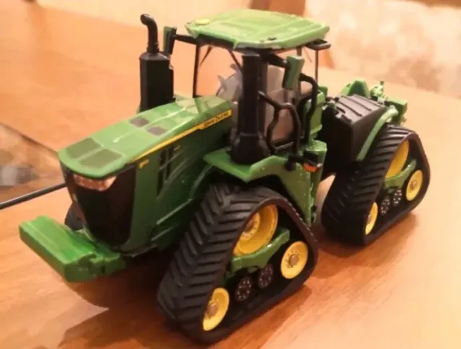 Miniatura trator John Deere 9RX 640 articulado escala 1/64 ERTL Prestige Collection