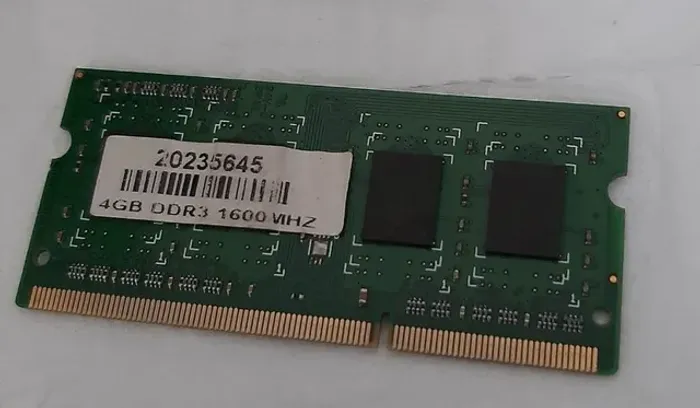 Vendo memoria DDR3 4gb