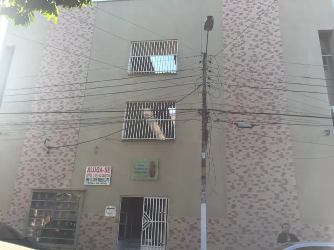 Alugo apartamentos com um ou dois quartos no jardim america