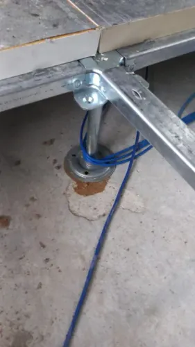 compra e venda de piso elevado e carpete 