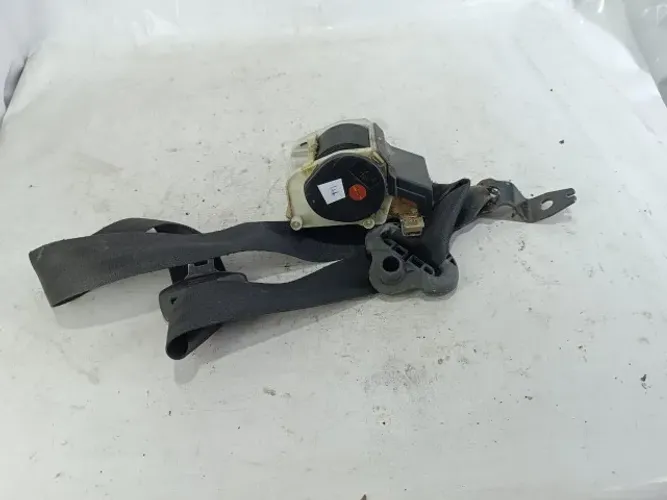 Cinto de segurança dianteiro esquerdo VW Polo Classic 95-99