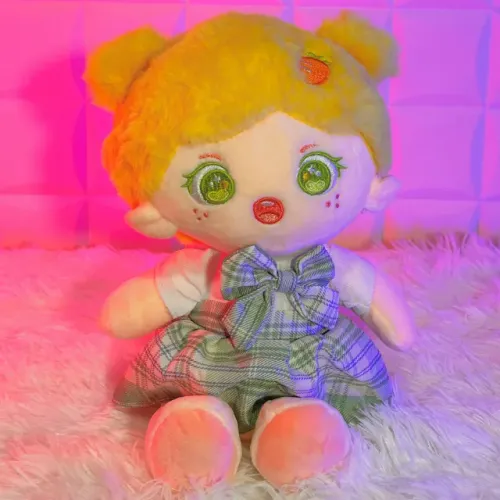 Pelúcia Menina Cenoura Kawaii antialérgica - 30CM