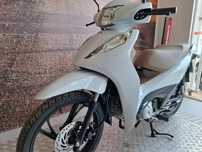 Nova Honda Biz 125 EX - E M P L A C A D A !  A vista ou financiamento