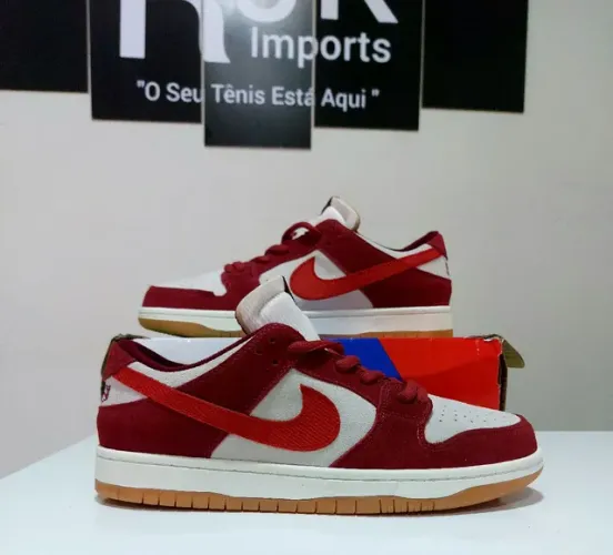 Dunk Low Pro Skate Like a Girl 