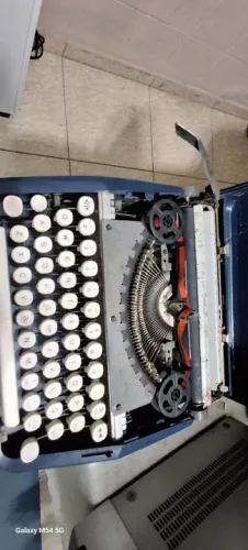 Máquina de escrever 