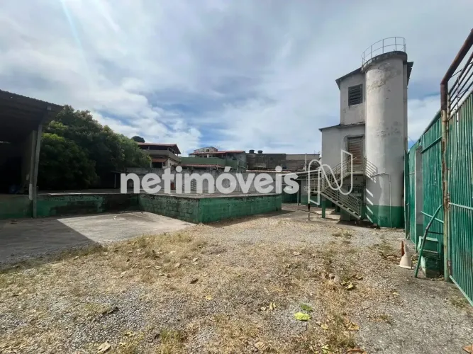 Lote de 1000m²; à venda no Bairro Santa Cruz