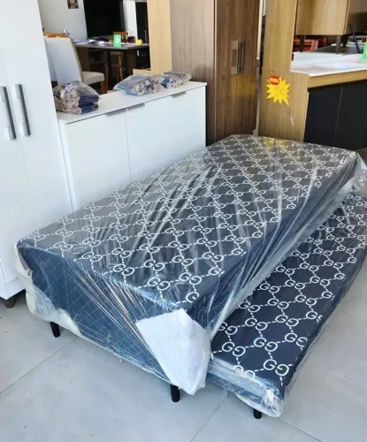NOVOS  Cama box solteiro com cama auxiliar conjugado com colchões aclopados espuma Bicama 