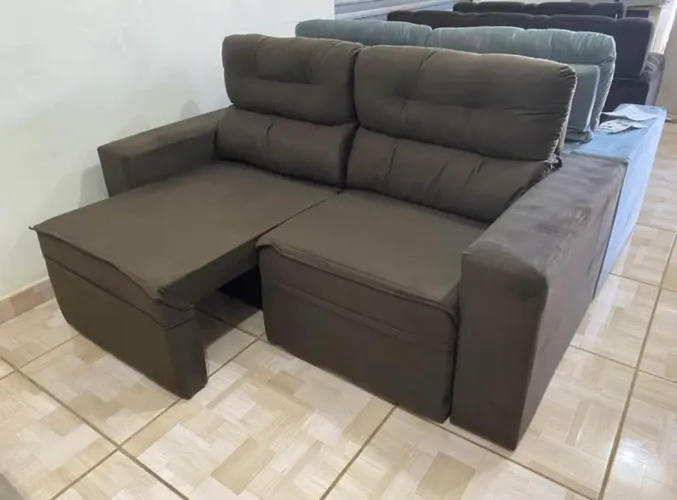 Sofá Retrátil e Reclinável 1.80m NOVO ( Última Peça )