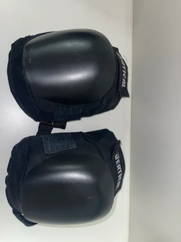 Joelheira FOMO vertical - G