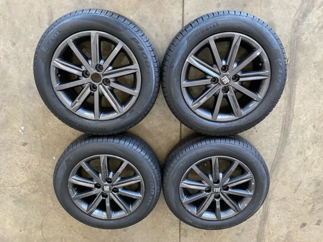 Rodas aro 15 Fiat Strada 2025 + pneus pirelli 95%