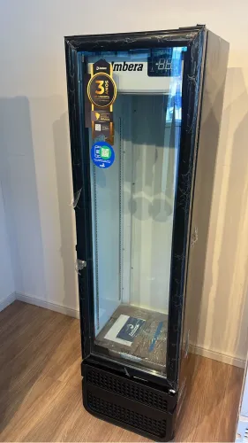 Cervejeira slim 230 litros com 3 anos de garantia nova pronta entrega 