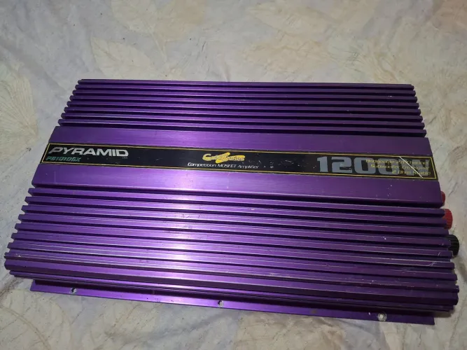 Amplificador pyramid PB1010GX