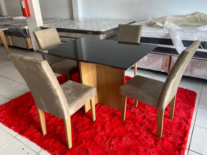 Mesa de jantar 4 lugares 1.20x90
