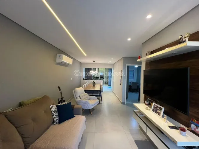 Casa com acabamento moderno em condomínio em Holambra. Com 2 dormitórios, 2 banheiros, cli