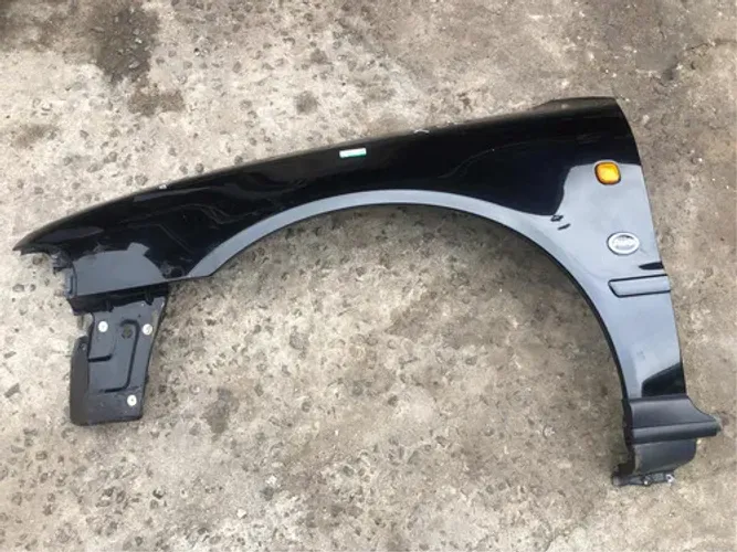 Paralama Esquerdo Audi A4 Automático 2.8 Auto 1997   5885