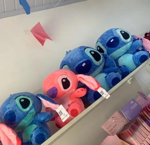Pelúcias Stitch e Angel