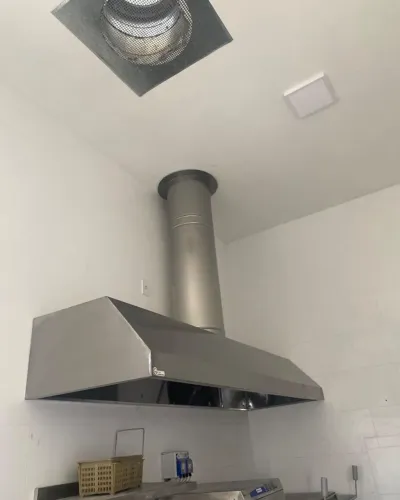 Coifa industrial em inox - Fabricamos sob medida para sua cozinha 
