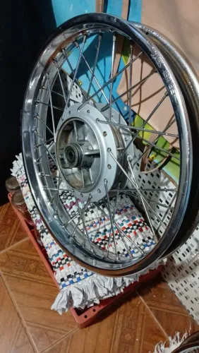 Rodas raiadas aro 18 125/150