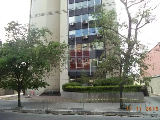 SALA COMERCIAL NA BERRINI - 204 MTS / 4 VAGAS / AR CONDICIONADO -DISPONÍVEL PARA VENDA E L