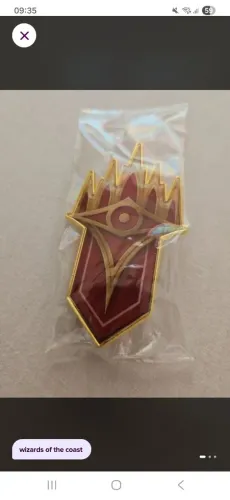 Magic the Gatheting Pin Promocional Murders at Karlov Manor<br>Murders at Karlov Manor
