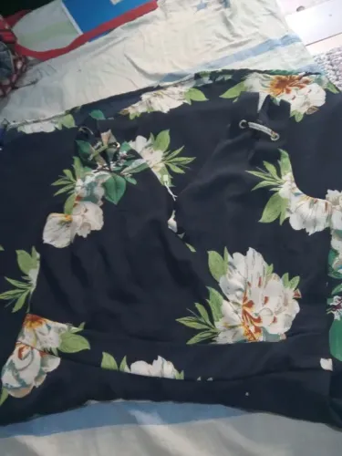 Vendo vestido mg veste bem medio
