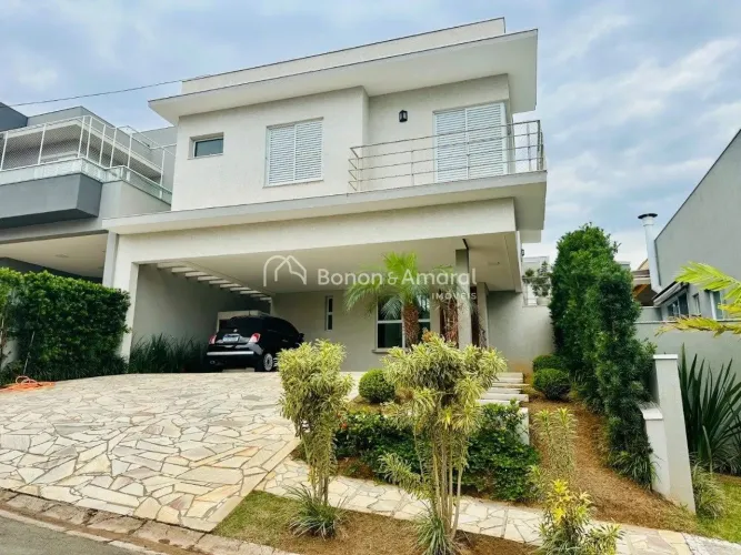 Casa à Venda no Condomínio Le Village em Valinhos/SP