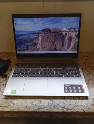 Notebook Lenovo Ideapad 3i
