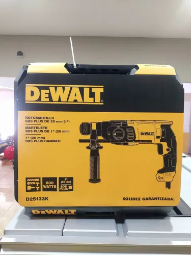 Martelete Rompedor 800w 3 anos de garantia DeWalt (Novo)