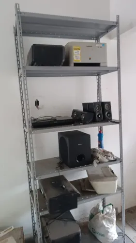 Estante de aço reforçado Com 6 Prateleiras 235cm x 92cm x 42cm