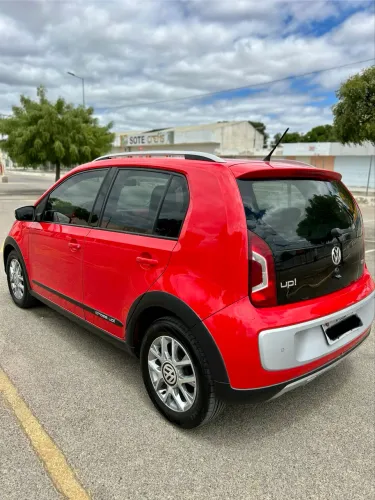 Volkswagen Up! Cross 1.0 TSI Total Flex 12V 5P 2017