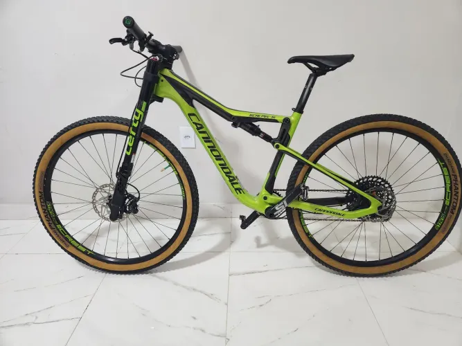 Cannondale Scalpel Si Carbon 4 Lefty,  2019, tamanho 17 (muito nova)