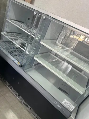 Vitrine quente frio balcão Gelopar NOVA