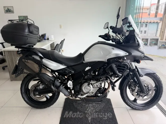Vstrom 650 Abs - 2018 TODA EQUIPADA