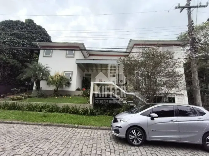 Casa com 4 quartos à venda, 582 m² por R$ 2.950.000 - Itaipu - Niterói/RJ